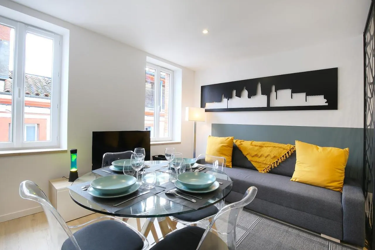 Appartement Expat Renting - Entre Piment & Violette - Saint Michel à Toulouse 0*,  France